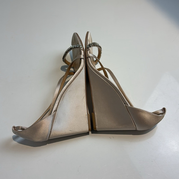 Jewel Badgley Mischka women's Adelynn Wedge Sandal Size 11 - Picture 6 of 7